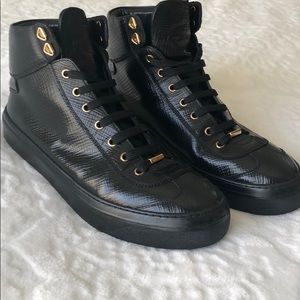 Jimmy Choo Authentic